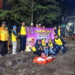 DiNdut Community Gelar Bhakti Sosial Bagi-bagi Makanan