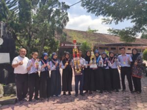 SMPN 2 Kedungwaru, Sekolah Pinggiran dengan Prestasi Nasional