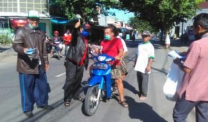 Masyarakat Sutojayan Blitar Kompak Lawan Covid-19 