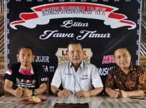 LP KPK Blitar Gelar Baksos Bagi-Bagi 1.000 Masker