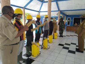 Pemdes Gading Kembar Bersinergi Dengan Babinkamtibmas Perangi Covid-19