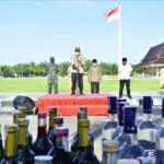 Selama Ramadhan, Polres Blitar Musnahkan Ratusan Miras