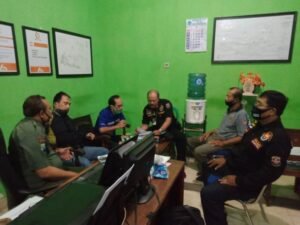 Pegiat Lingkungan Blitar Adukan Kerusakan Hutan ke Komisi IV DPR RI dan Media