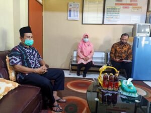 PBM Diera Covid-19, SMPN 3 Kedungwaru Buat Grup Wali Murid