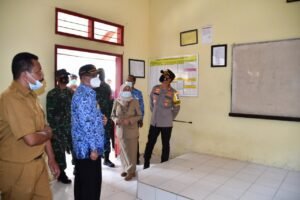 Bupati  Instruksikan Pembangunan Gedung Sekolah  Terdampak Gempa,Usai Tinjau Lokasi