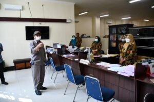 Bupati Tulungagung Sidak Kehadiran ASN Usai Libur Lebaran
