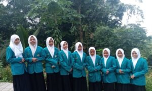 MTs Unggulan Pagerwojo Gelar Bakti Sosial