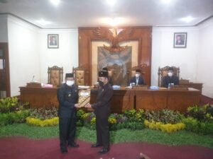 Rapat Paripurna Penyerahan Raperda APBD Tulungagung TA 2022