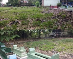 Lurah Jatirejo Sukses Ajak Warga Gotongroyong Beli Lahan Pemakaman Secara Swadaya