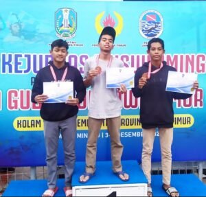 Faqih Siswa SMPN 1 Gondang Juara Nasional Cabor Selam