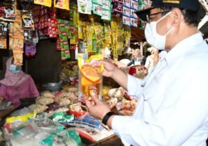 Bupati Tulungagung Lakukan Sidak Harga Minyak Goreng