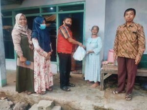 Terima Laporan Ada Warga Tak Pernah Terima Bansos, Dinsos Bangkalan Turun Lapangan
