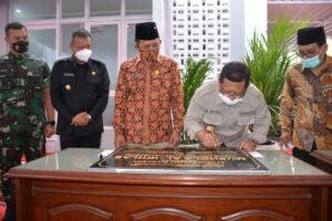 Bupati Resmikan Mushola Al-Ikhlas DPRD Tulungagung