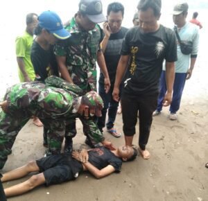 Liburan Imlek, Tiga Remaja Tenggelam di Muara Niyama