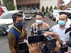 Sidang Lanjutan Ko Jul Batal Digelar, Hakim Ketua Positif Covid-19