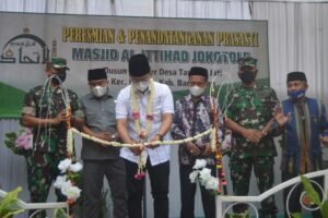 Kembali Resmikan Masjid, RA Latif: Ini Pusat Pembentukan SDM Berbasis Potensi Lokal