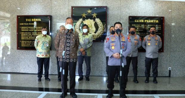 Kapolri Bentuk Satgas Gabungan, Pastikan Stok Minyak Curah Tersedia