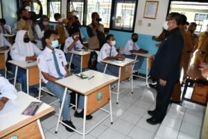 Sidak Uji Coba PTMT 100 Persen di Tulungagung