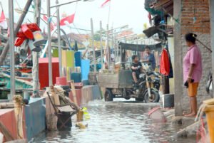 Banjir Rob Ancam Kawasan Pesisir Jepara Setiap Pagi