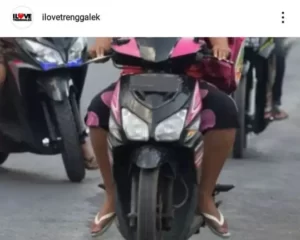 Beredar Larangan Pakai Sandal Saat Berkendara, Benarkah?
