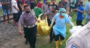 Diduga Berhenti Terlalu Dekat dengan Rel, Pengendara Motor di Tulungagung Tersambar KA hingga Tewas