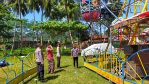 Viral, Insiden Putusnya Rantai Bianglala di Terenggalek