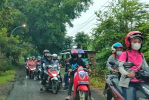 Karyawan Pabrik Sepatu Rembang Dianggap Jadi Biang Kemacetan di Pagi Hari