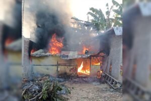Akibat Bakar Sampah, Gudang Rumah di Rembang Terbakar