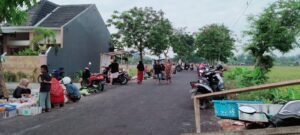 Akibat Kenaikan Harga BBM, Pasar Krempyeng Sepi Pembeli