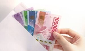 5 Tips Menghemat Uang Di Tengah Musim Buwohan