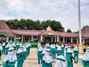 Gladi Kotor Jelajah Santri VII Jatim, Sakoma Ma’arif  NU Bojonegoro Senam Kolosal