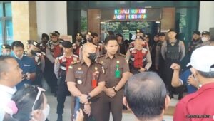 Masa Aksi Pers Meminta Pengelolaan Anggaran di Sekretariatan DPRD Tidak Untuk Kepentingan Pribadi