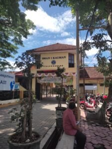 Pengelolaan Dana BOS SMA Negeri 1 Kauman TidakTransparan