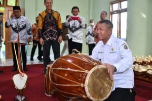 Sanggar Taruna Budaya SMA Katolik Terima Gamelan dari Wakil Bupati Tulungagung
