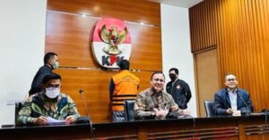 Diduga Terima Suap Senilai Rp 50 M, KPK Tetapkan AKBP Bambang Kayun Jadi Tersangka