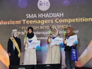 Murid SMP Techno  Insan Kamil Tuban Juara Pertama Story Telling di MTC se Jatim