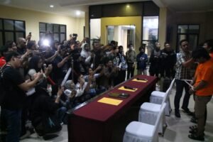 Penjual Tiket Palsu Konser Sheila On 7 Ditangkap Polda Kalbar, Rugikan Masyarakat hingga 480 Juta Rupiah