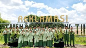 Fasilitasi Calon Ilmuan dan Enterpreneurship Muda, MA Sains di Tuban Studi ke PT SIG