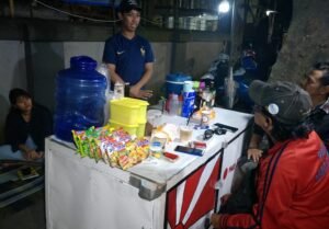 Bartender Aulia, Kopi Rasa Cafe Harga Embongan
