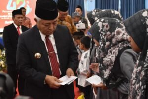 PeringatI HUT ke-42, Perumda Tirta Kanjuruhan Malang Gelar Tasyakuran dan Santunan Anak Yatim