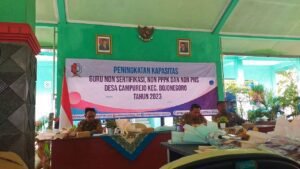 Peduli Nasib Guru, Desa Campurejo Berikan Insentif Guru Non PNS