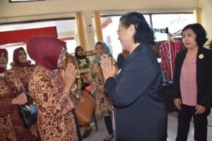 Ketua Perwosi Kabupaten Tulungagung Terima Kunjungan Perwosi Jateng