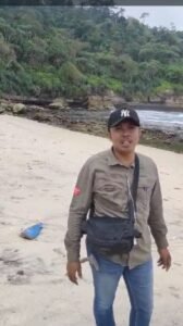 Kepedulian Kades Tasikmadu pada Korban Kecelakaan Kapal Nelayan Prigi