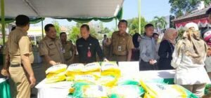 Sambut HUT Pomprov Jatim ke-78, Disperindag Adakan Pasar Murah di Bojonegoro