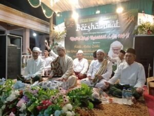 Rumah Tahfidz Al-Hambali Lamongan Hadirkan Habib dari Malang Saat Maulidan