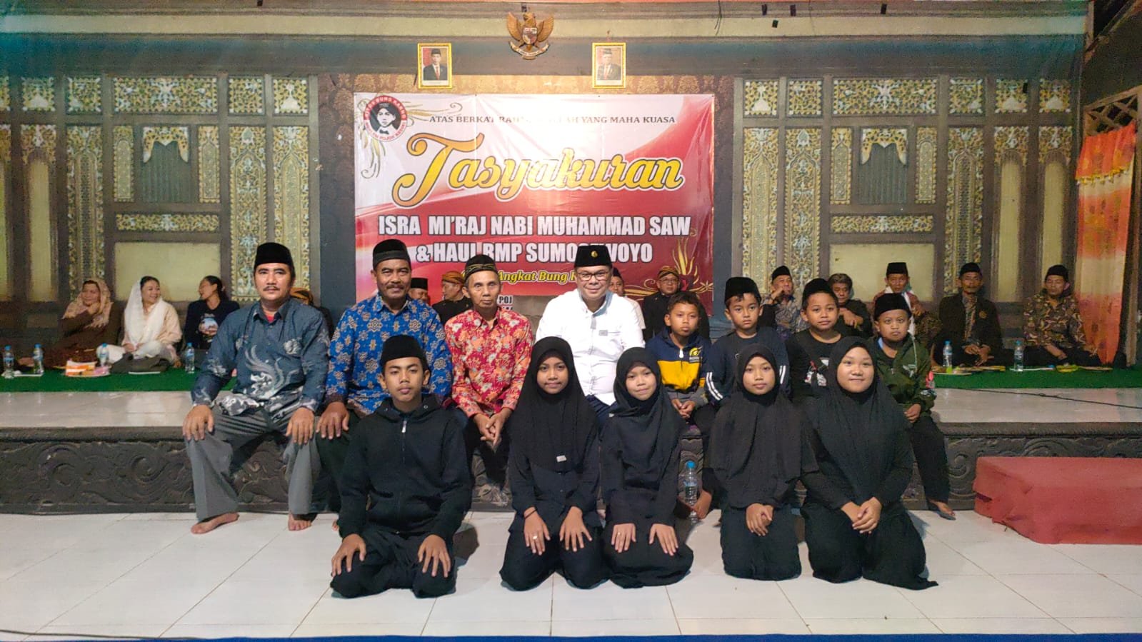 Cucu Presiden RI Soekarno Gelar Haul Ayah Angkat Bung Karno di Situs Ndalem Pojok