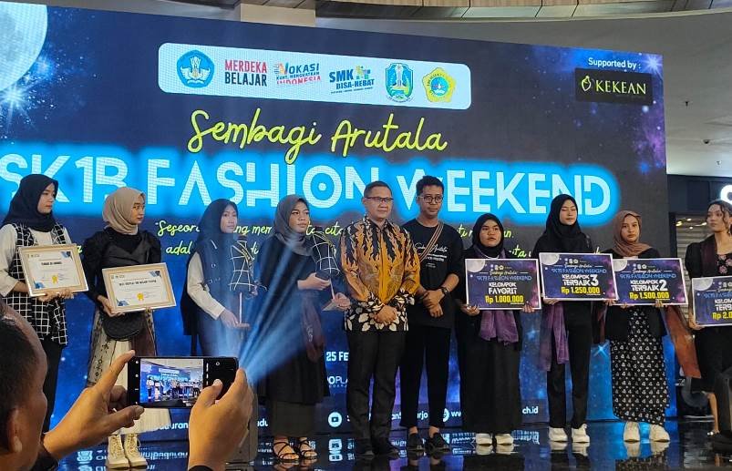 Pameran Kreatif SMK Negeri 1 Buduran: Sembagi Arutala Fashion 2024