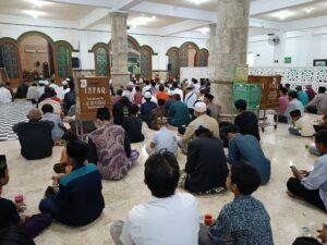 Suasana saat kajian oleh Habib Hasan Ali Assegaf 