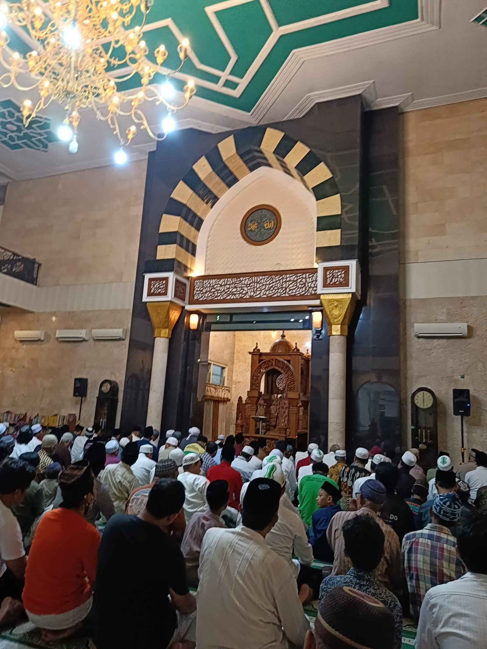 Kajian Menjelang Buka Puasa: Tradisi Ramadhan di Masjid Agung Al Munawar Tulungagung