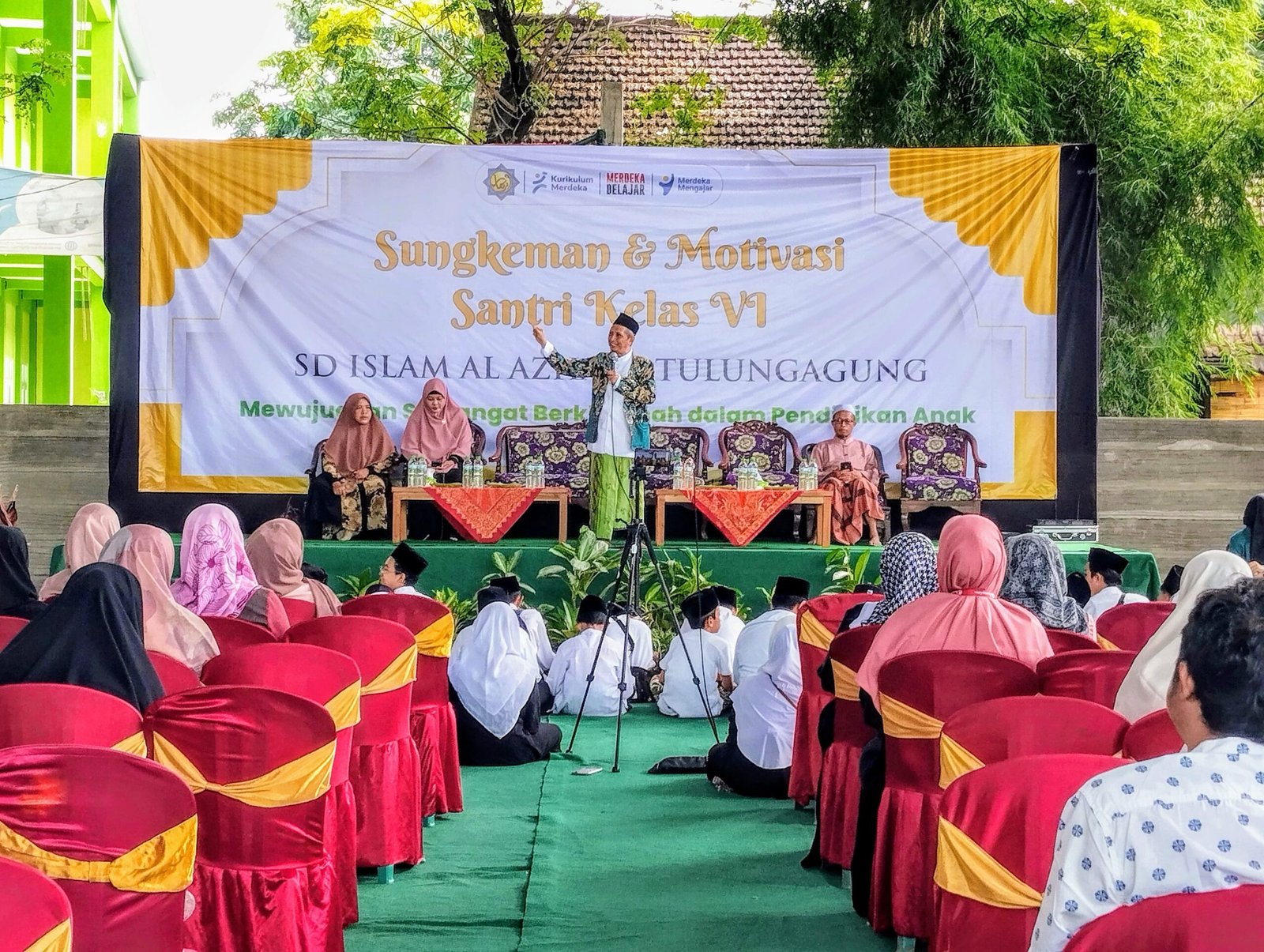 SD Islam Al Azhaar Tulungagung Ajarkan Pendidikan Karakter Sejak Dini